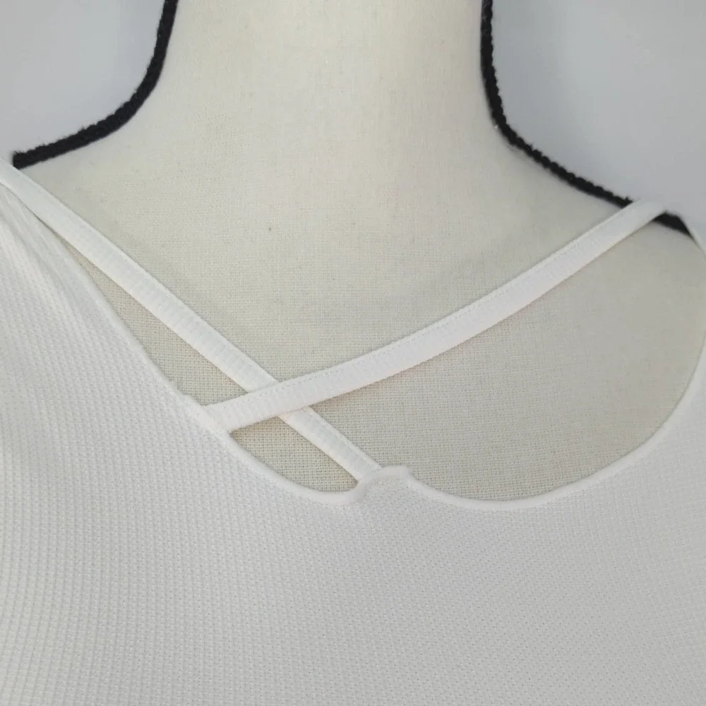 HALARA Short Sleeve Crisscross Cut Out Cropped Yoga Sports‎ Top